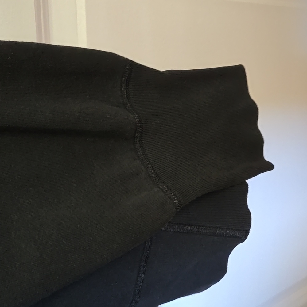Calvin Klein Sweatshirt Size Medium - Picture 3 of 7